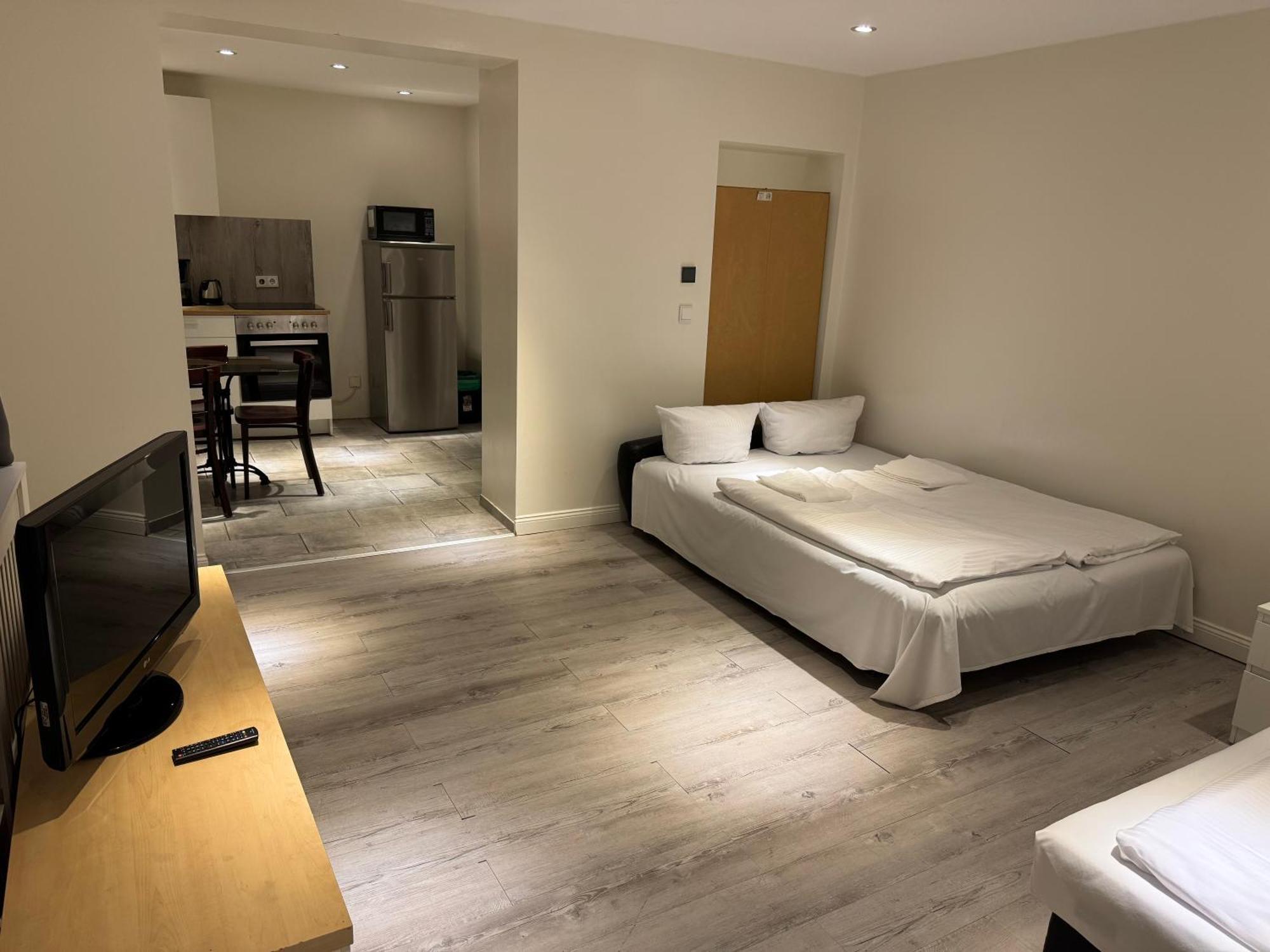 Avi City Apartments Mainhouse Dusseldorf Ngoại thất bức ảnh